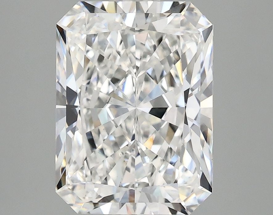 Loose Lab Diamond - IGI Radiant 3.07ct E VS1: Loose Lab Diamond - IGI Radiant 3.07ct E VS1 This listing features Loose Lab Diamond - IGI Radiant 3.07ct E VS1. Item specifics are provided below. Item Specifics: Source: This Is A Real Diamond Grown