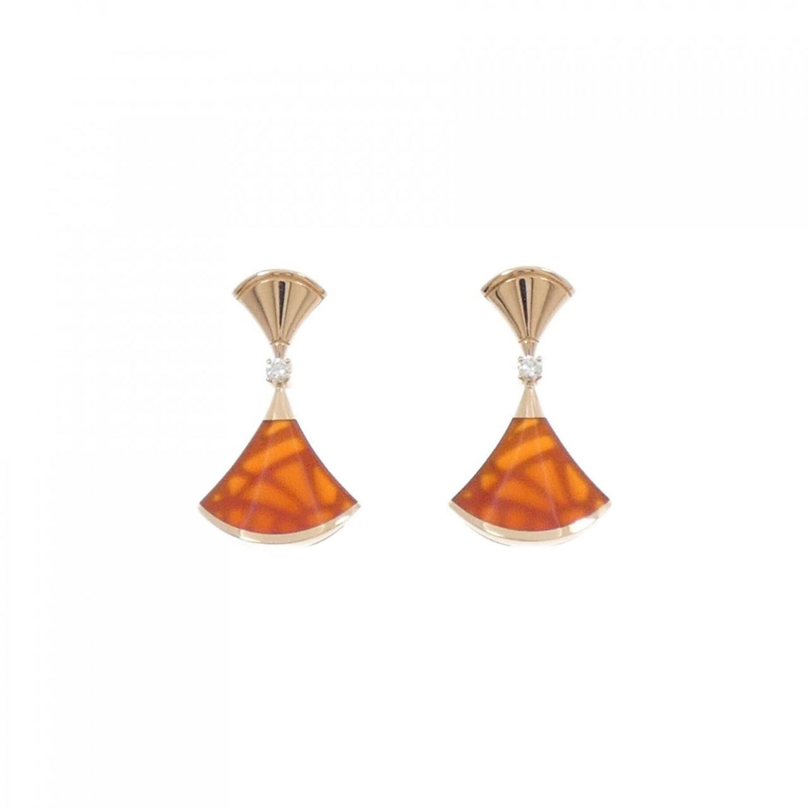 (18K) Bvlgari Stud Earrings Pink Gold: (18K) Bvlgari Stud Earrings Pink Gold This listing features (18K) Bvlgari Stud Earrings Pink Gold. Item specifics are provided below. Item Specifics: Brand: Bvlgari Type: Stud Earrings Gender: Women M