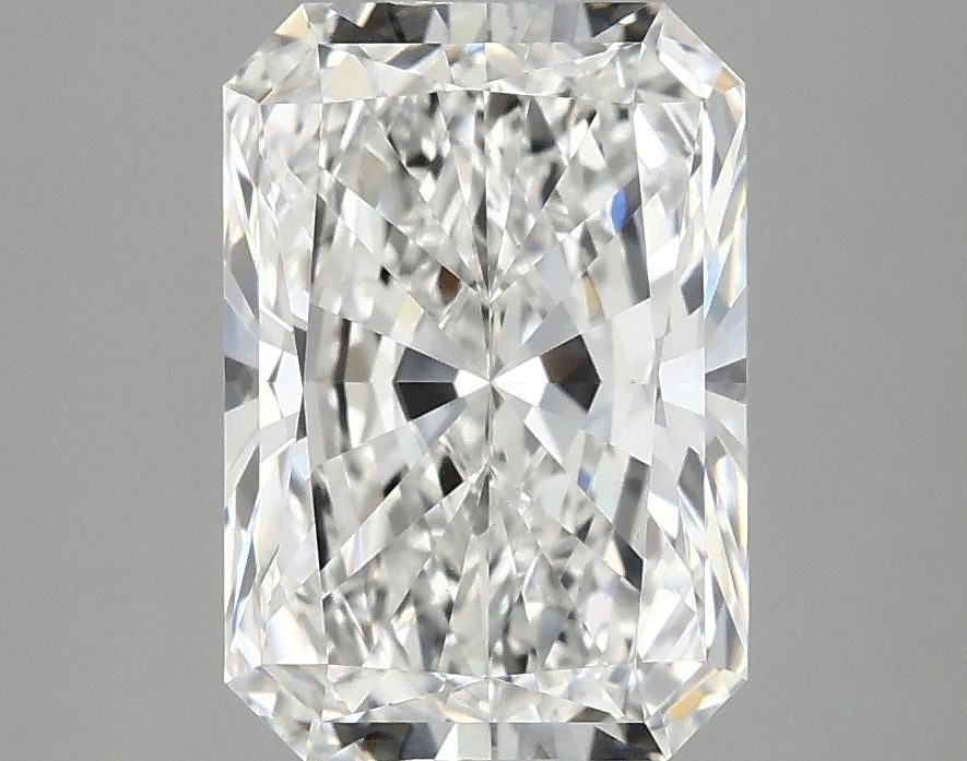 Loose Lab Diamond - IGI Radiant 3.09ct E VVS2: Loose Lab Diamond - IGI Radiant 3.09ct E VVS2 This listing features Loose Lab Diamond - IGI Radiant 3.09ct E VVS2. Item specifics are provided below. Item Specifics: Source: This Is A Real Diamond Gro