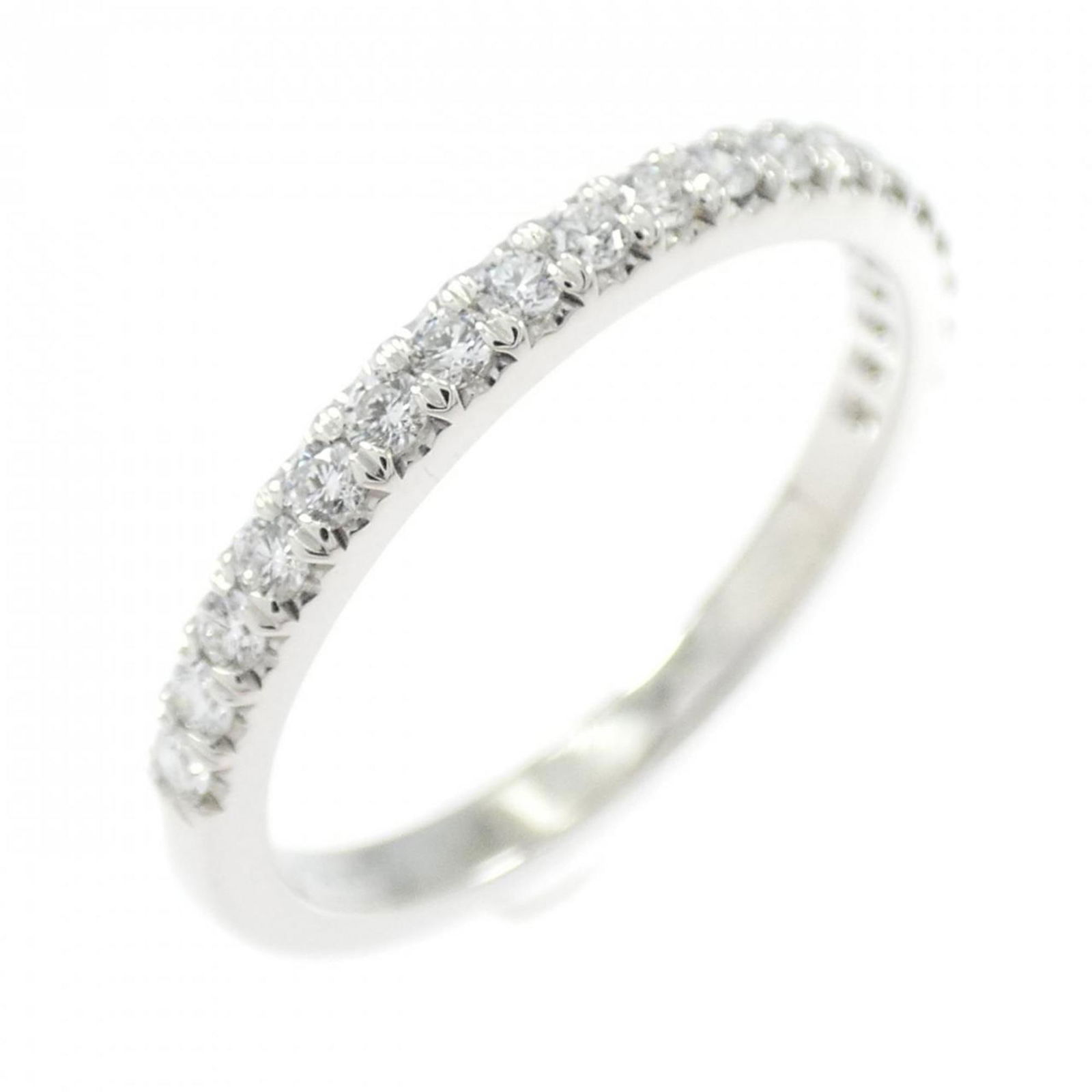 950 Tiffany Band Ring Platinum: 950 Tiffany Band Ring Platinum This listing features 950 Tiffany Band Ring Platinum. Item specifics are provided below. Item Specifics: Brand: Tiffany Type: Band Ring Gender: Women Color: Platinum Mat