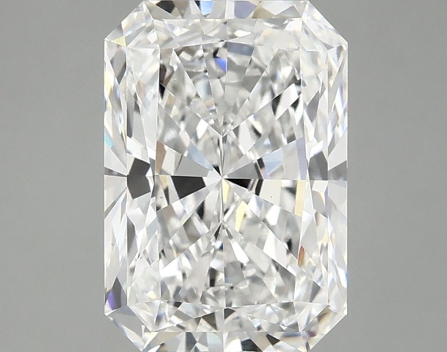 Loose Lab Diamond - IGI Radiant 3.07ct E VS1: Loose Lab Diamond - IGI Radiant 3.07ct E VS1 This listing features Loose Lab Diamond - IGI Radiant 3.07ct E VS1. Item specifics are provided below. Item Specifics: Source: This Is A Real Diamond