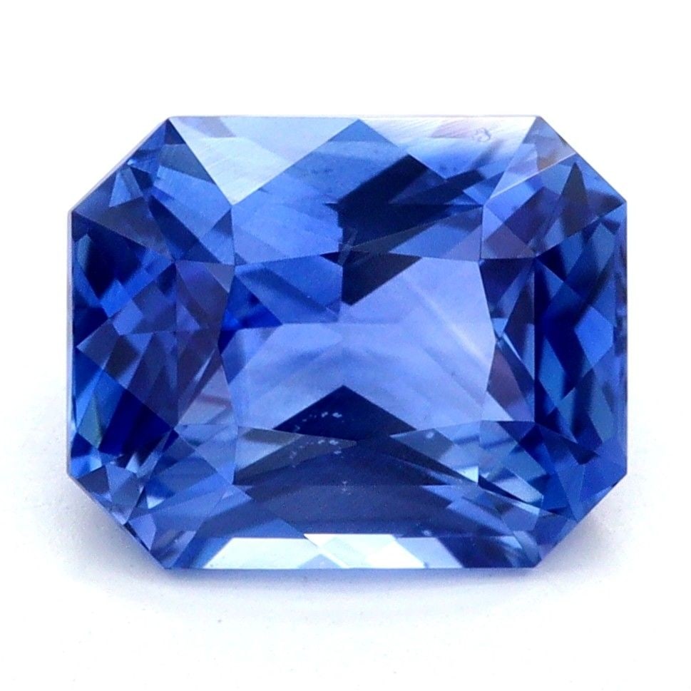 Loose Sapphire Gemstone - GIA Radiant 2.05ct Blue EC: Loose Sapphire Gemstone - GIA Radiant 2.05ct Blue EC This listing features Loose Sapphire Gemstone - GIA Radiant 2.05ct Blue EC. Item specifics are provided below. Item Specifics: Type: Sapphire Carat