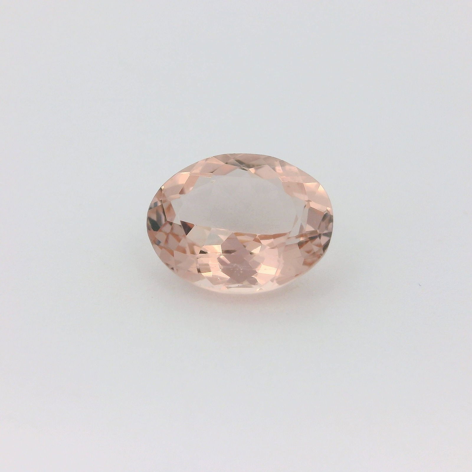Loose Morganite Gemstone - GSI Oval 2.25ct Pink EC: Loose Morganite Gemstone - GSI Oval 2.25ct Pink EC This listing features Loose Morganite Gemstone - GSI Oval 2.25ct Pink EC. Item specifics are provided below. Item Specifics: Type: Morganite Carat: 2