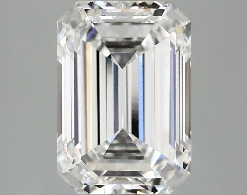 Loose Lab Diamond - IGI Emerald 3.1ct F VVS2: Loose Lab Diamond - IGI Emerald 3.1ct F VVS2 This listing features Loose Lab Diamond - IGI Emerald 3.1ct F VVS2. Item specifics are provided below. Item Specifics: Source: This Is A Real Diamond Grown