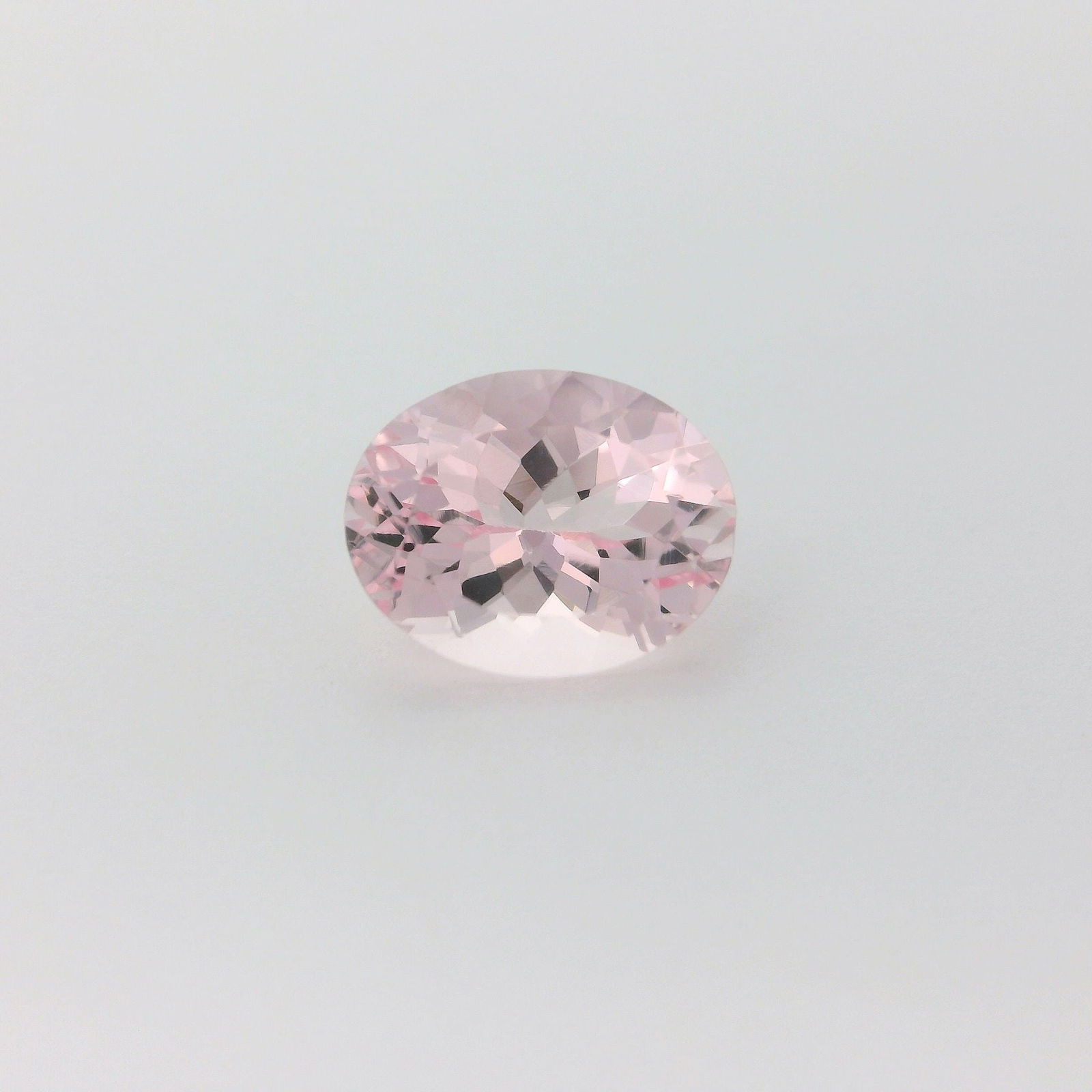 Loose Morganite Gemstone - GSI Oval 1.98ct Pink EC (1 of 1)