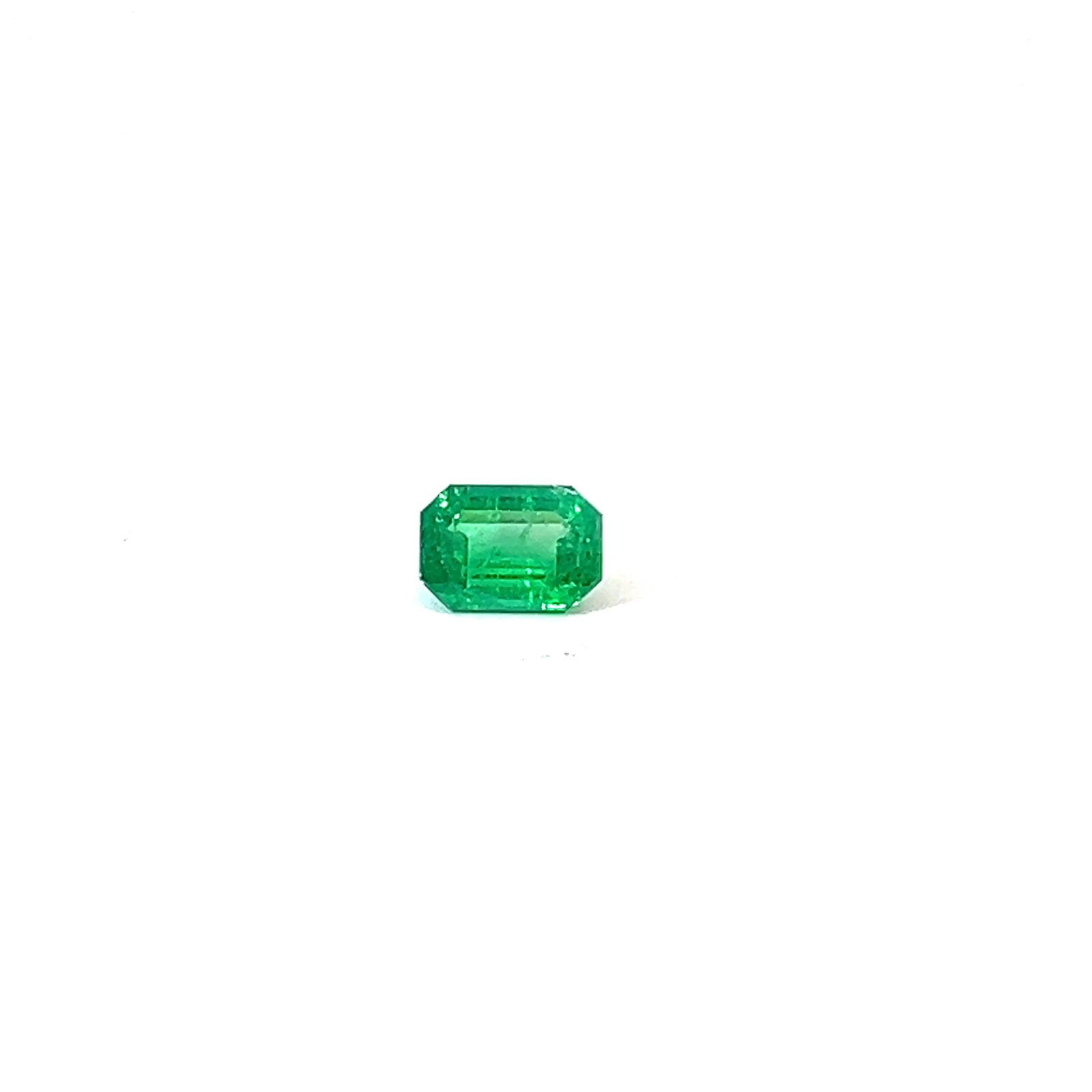 Loose Emerald Gemstone - Emerald 1.15ct Green SI: Loose Emerald Gemstone - Emerald 1.15ct Green SI This listing features Loose Emerald Gemstone - Emerald 1.15ct Green SI. Item specifics are provided below. Item Specifics: Type: Emerald Carat: 1.15 Cu
