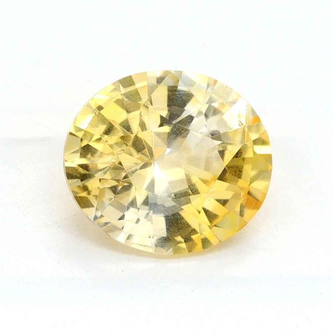Loose Sapphire Gemstone - Oval 1.55ct Yellow EC: Loose Sapphire Gemstone - Oval 1.55ct Yellow EC This listing features Loose Sapphire Gemstone - Oval 1.55ct Yellow EC. Item specifics are provided below. Item Specifics: Type: Sapphire Carat: 1.55 Cut