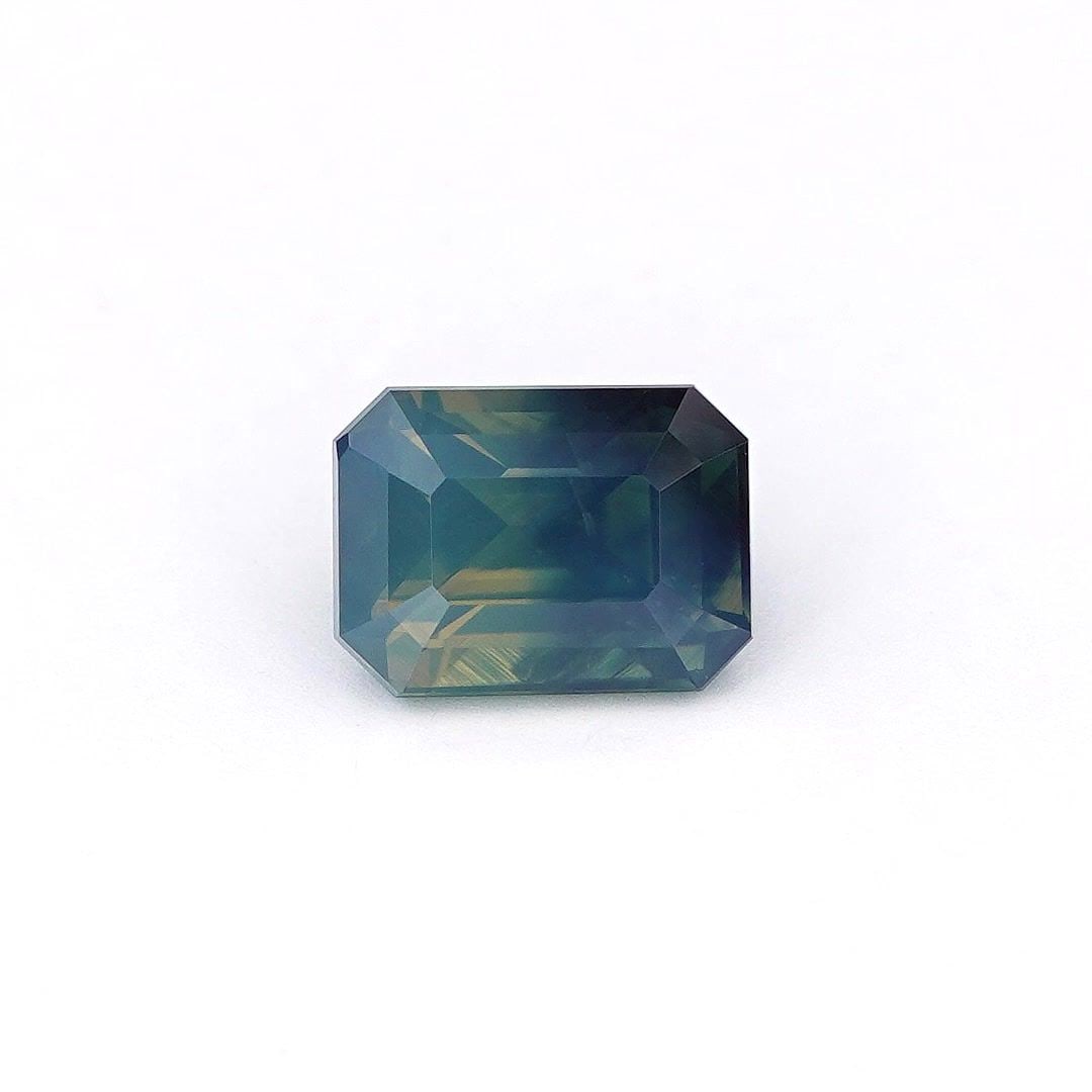 Loose Sapphire Gemstone - Octagonal 1.51ct Yellow EC: Loose Sapphire Gemstone - Octagonal 1.51ct Yellow EC This listing features Loose Sapphire Gemstone - Octagonal 1.51ct Yellow EC. Item specifics are provided below. Item Specifics: Type: Sapphire Carat