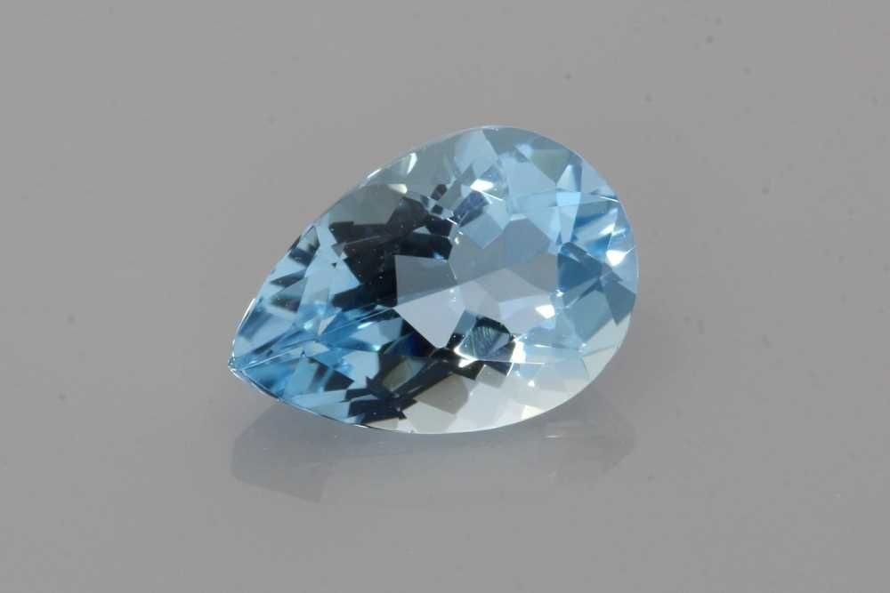 Loose Aquamarine Gemstone - Pear 1.55ct Blue EC (1 of 1)