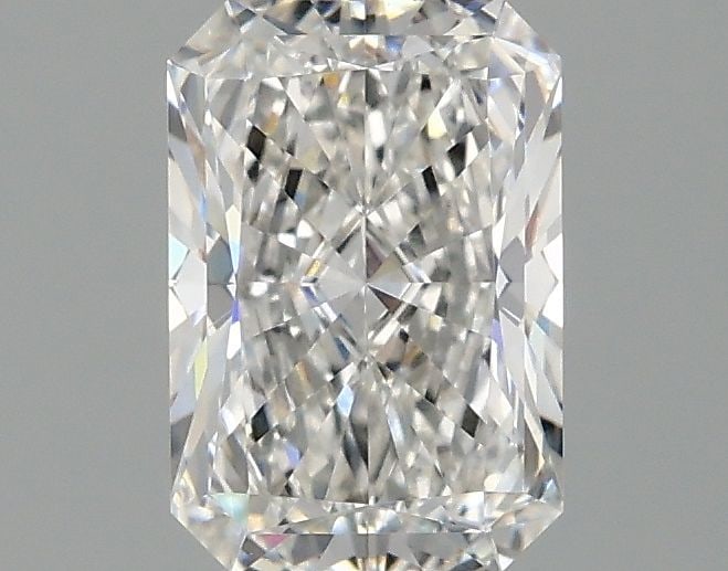 Loose Lab Diamond - IGI Radiant 1.27ct E VVS1: Loose Lab Diamond - IGI Radiant 1.27ct E VVS1 This listing features Loose Lab Diamond - IGI Radiant 1.27ct E VVS1. Item specifics are provided below. Item Specifics: Source: This Is A Real Diamond