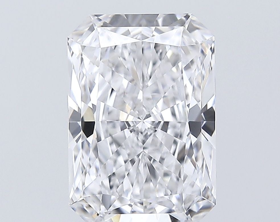 Loose Lab Diamond - GIA Radiant 3.94ct E VVS2: Loose Lab Diamond - GIA Radiant 3.94ct E VVS2 This listing features Loose Lab Diamond - GIA Radiant 3.94ct E VVS2. Item specifics are provided below. Item Specifics: Source: This Is A Real Diamond Gro