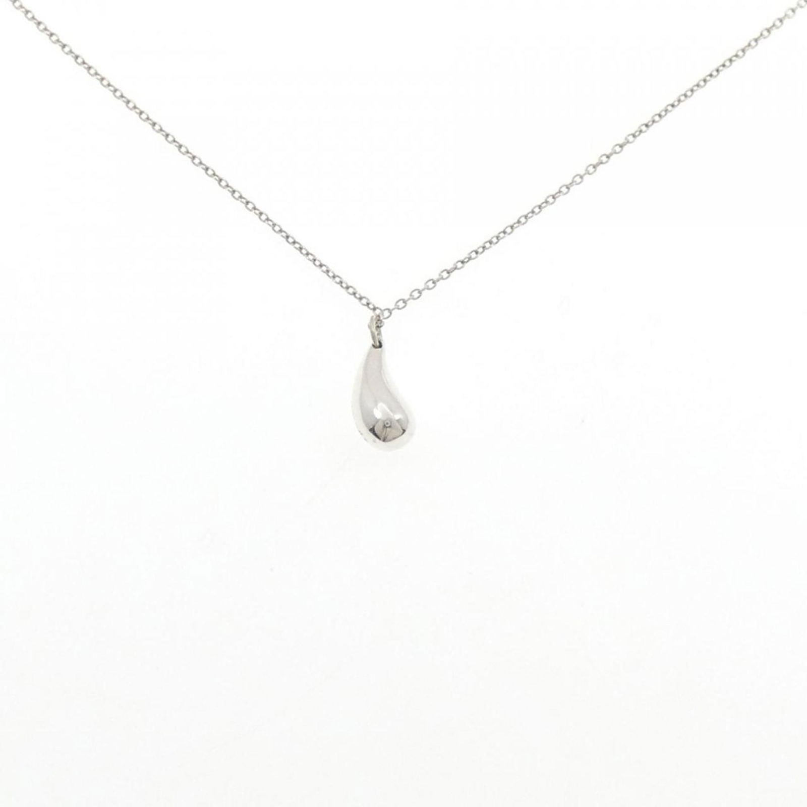necklace Tiffany teardrop: necklace Tiffany teardrop This listing features necklace Tiffany teardrop. Item specifics are provided below. Item Specifics: Brand: Tiffany Necklace Type: Necklace Pendant Type: Pendant Gender: Women