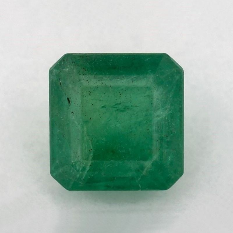 Loose Emerald Gemstone - Octagonal 1.8ct Green SI: Loose Emerald Gemstone - Octagonal 1.8ct Green SI This listing features Loose Emerald Gemstone - Octagonal 1.8ct Green SI. Item specifics are provided below. Item Specifics: Type: Emerald Carat: 1.8 C