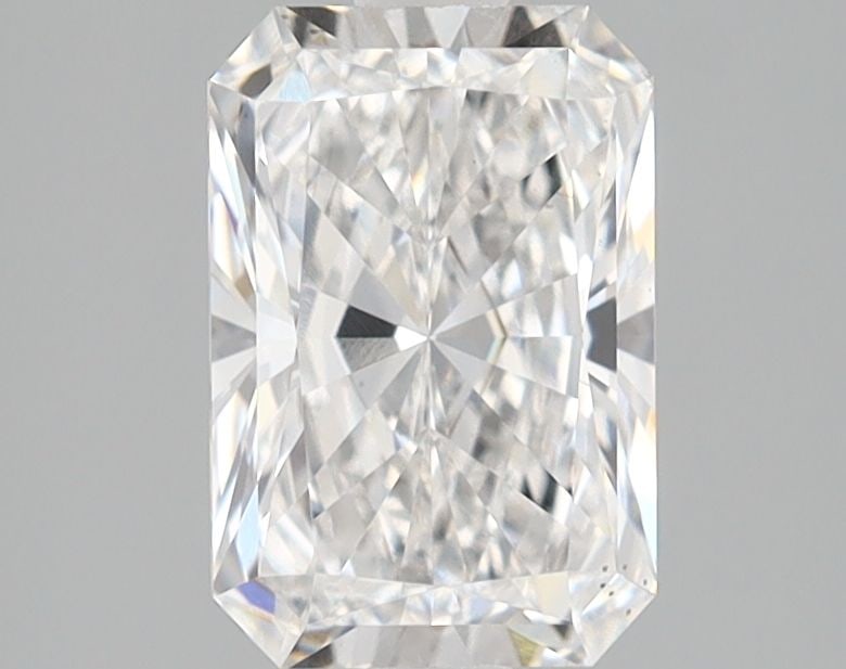 Loose Lab Diamond - IGI Radiant 1.59ct E VS2: Loose Lab Diamond - IGI Radiant 1.59ct E VS2 This listing features Loose Lab Diamond - IGI Radiant 1.59ct E VS2. Item specifics are provided below. Item Specifics: Source: This Is A Real Diamond Grown
