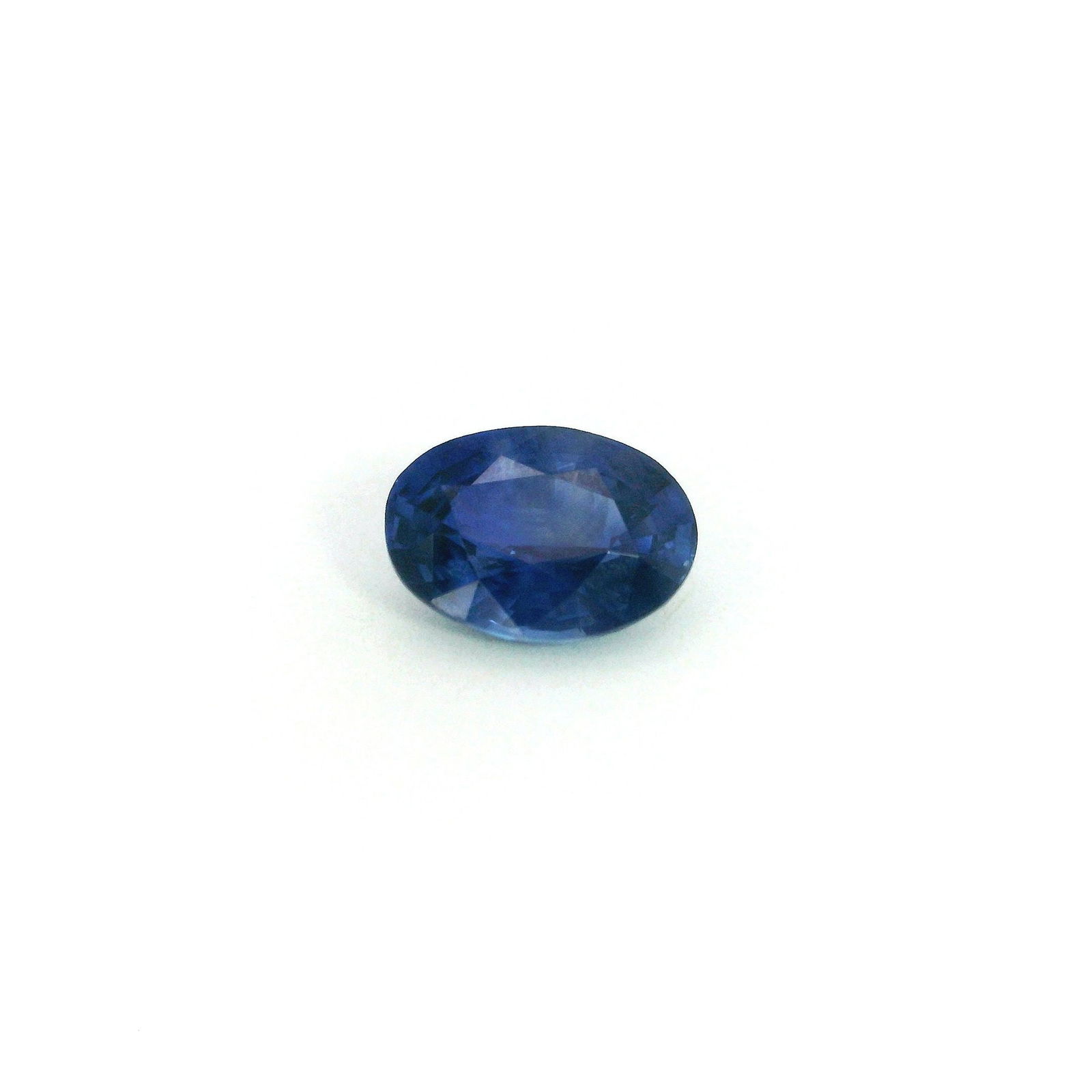 Loose Sapphire Gemstone - GSI Oval 1.23ct Blue SI: Loose Sapphire Gemstone - GSI Oval 1.23ct Blue SI This listing features Loose Sapphire Gemstone - GSI Oval 1.23ct Blue SI. Item specifics are provided below. Item Specifics: Type: Sapphire Carat: 1.23
