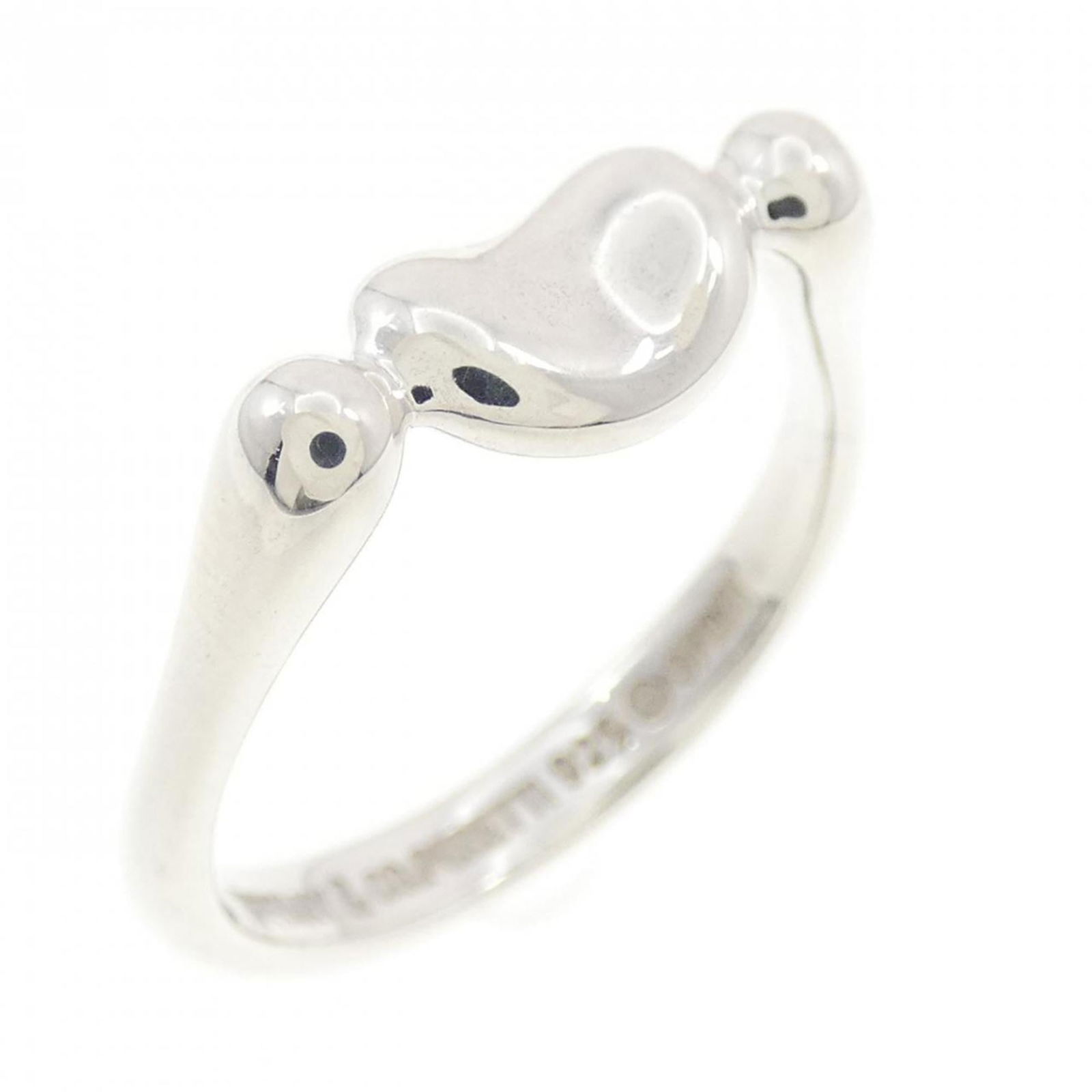 925 Tiffany Band Ring Silver: 925 Tiffany Band Ring Silver This listing features 925 Tiffany Band Ring Silver. Item specifics are provided below. Item Specifics: Brand: Tiffany Type: Band Ring Gender: Women Color: Silver Material: