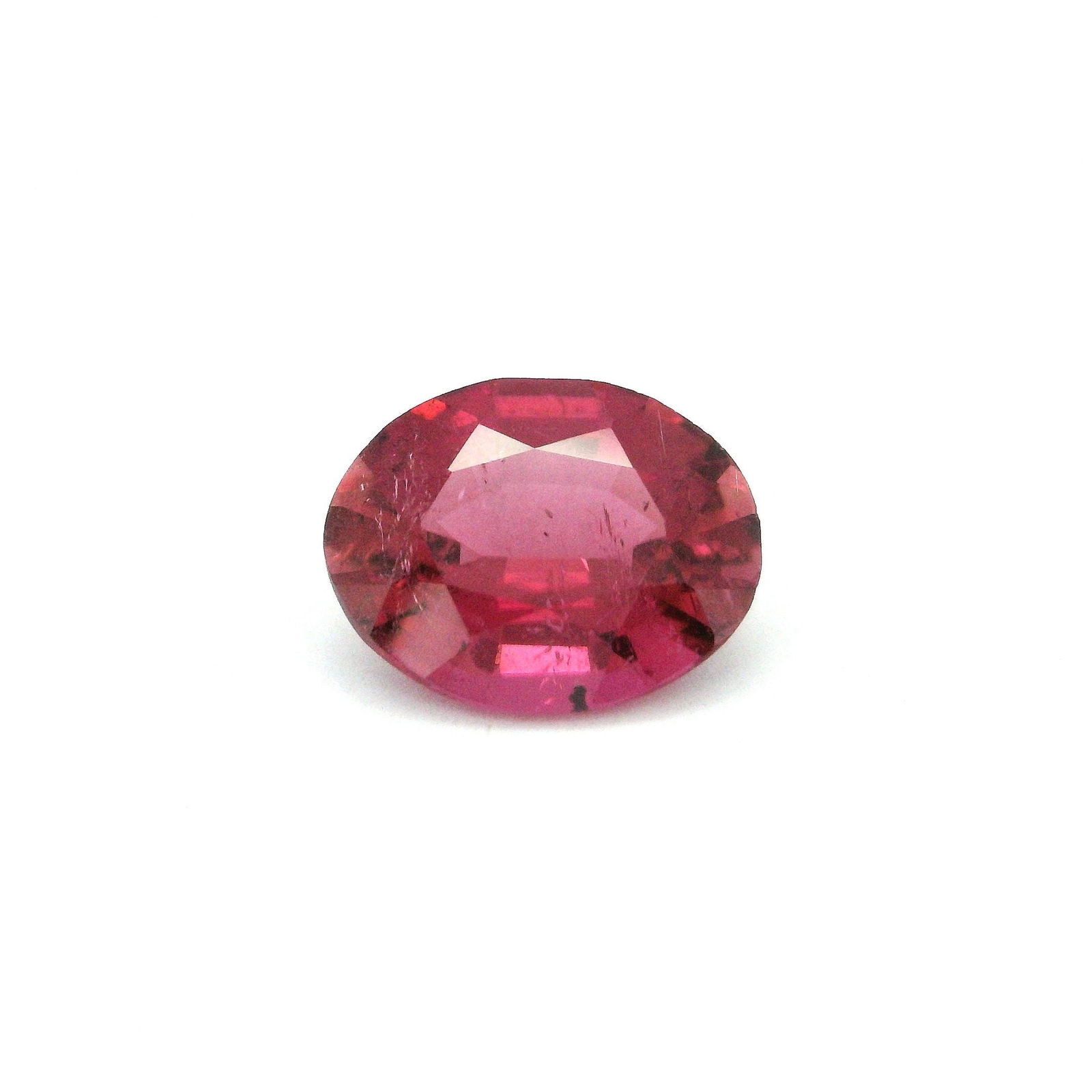Loose Tourmaline Gemstone - GSI Oval 2.07ct Pink SI: Loose Tourmaline Gemstone - GSI Oval 2.07ct Pink SI This listing features Loose Tourmaline Gemstone - GSI Oval 2.07ct Pink SI. Item specifics are provided below. Item Specifics: Type: Tourmaline Carat