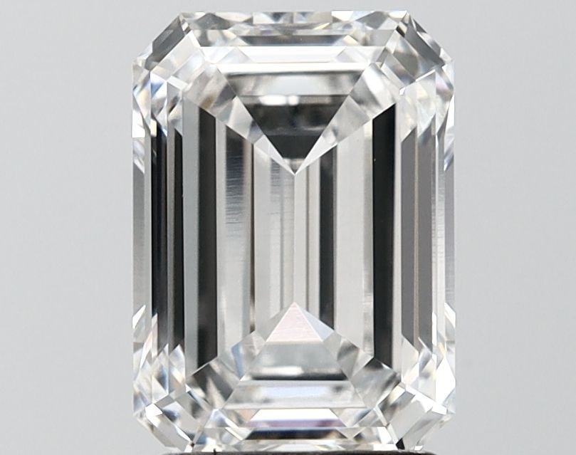 Loose Lab Diamond - IGI Emerald 2.59ct E VVS2: Loose Lab Diamond - IGI Emerald 2.59ct E VVS2 This listing features Loose Lab Diamond - IGI Emerald 2.59ct E VVS2. Item specifics are provided below. Item Specifics: Source: This Is A Real Diamond Gro