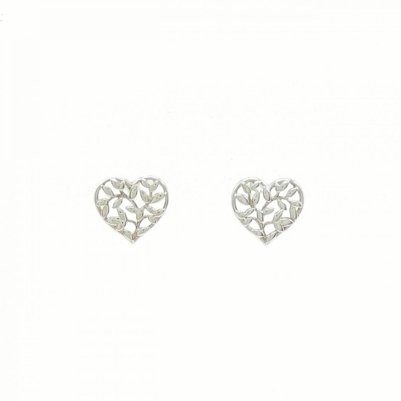925 Tiffany Stud Earrings Silver: 925 Tiffany Stud Earrings Silver This listing features 925 Tiffany Stud Earrings Silver. Item specifics are provided below. Item Specifics: Brand: Tiffany Type: Stud Earrings Gender: Women Material: S
