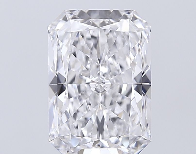 Loose Lab Diamond - GIA Radiant 3.92ct E VVS2: Loose Lab Diamond - GIA Radiant 3.92ct E VVS2 This listing features Loose Lab Diamond - GIA Radiant 3.92ct E VVS2. Item specifics are provided below. Item Specifics: Source: This Is A Real Diamond Gro