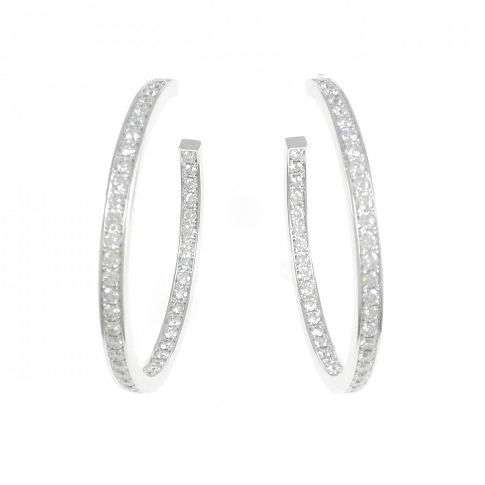 (18K) Cartier Hoop Earrings White Gold: (18K) Cartier Hoop Earrings White Gold This listing features (18K) Cartier Hoop Earrings White Gold. Item specifics are provided below. Item Specifics: Brand: Cartier Type: Hoop Earrings Gender: Women