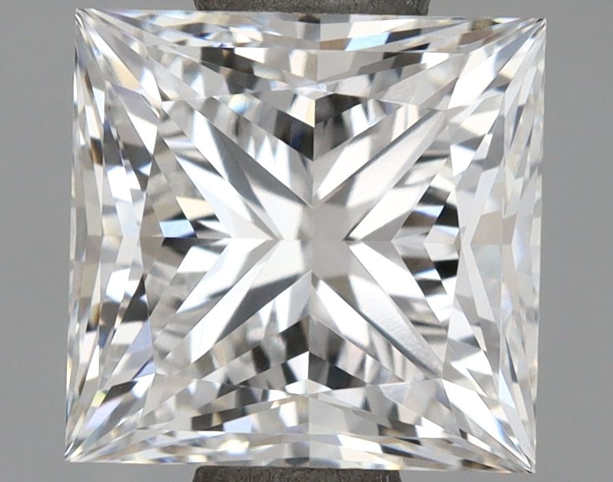 Loose Lab Diamond - IGI Princess 1.6ct E VVS2: Loose Lab Diamond - IGI Princess 1.6ct E VVS2 This listing features Loose Lab Diamond - IGI Princess 1.6ct E VVS2. Item specifics are provided below. Item Specifics: Source: This Is A Real Diamond