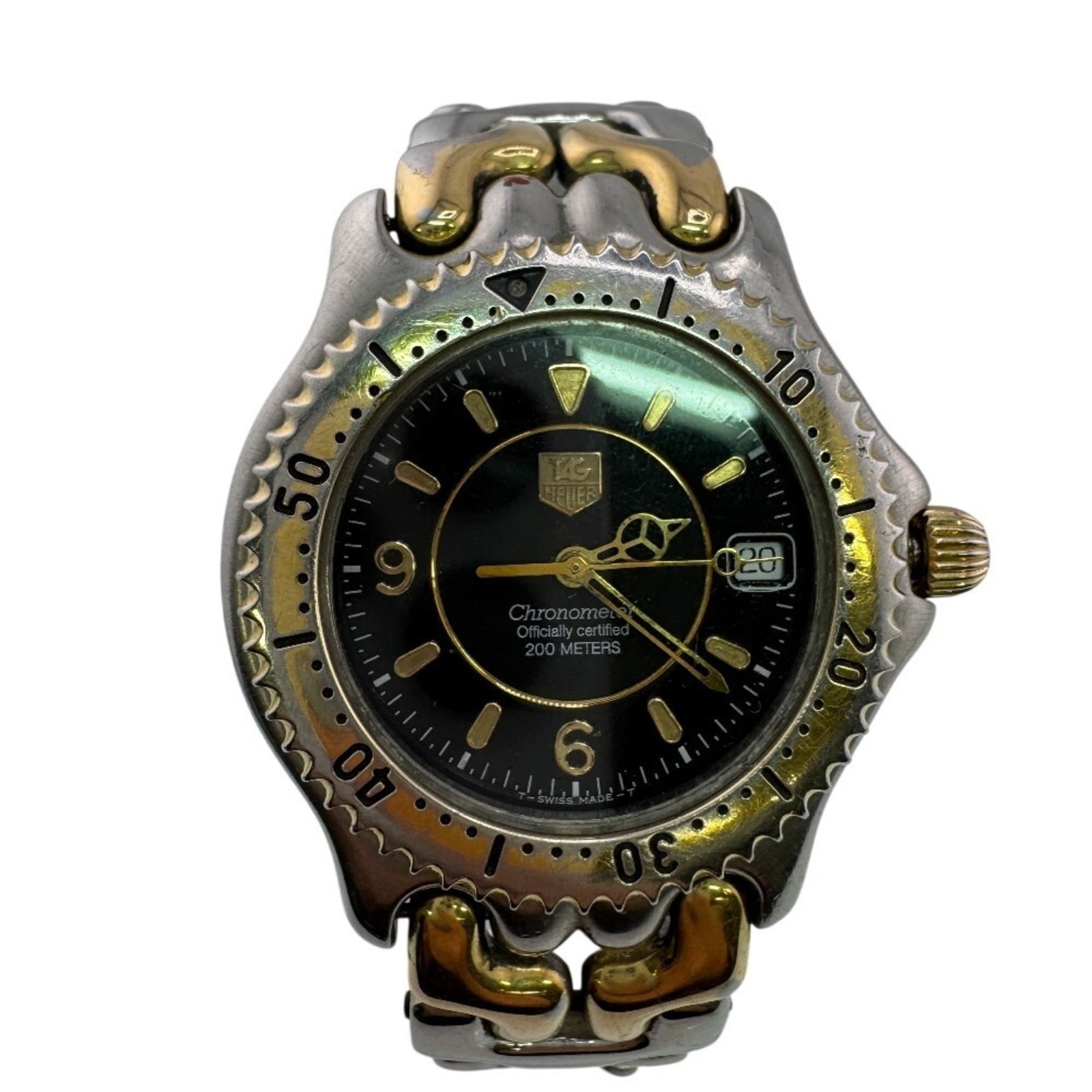 Wristwatch Tag Heuer: Wristwatch Tag Heuer This listing features Wristwatch Tag Heuer. Item specifics are provided below. Item Specifics: Brand: Tag Heuer Type: Wristwatch Gender: Men Material (Case): Gold Plated, Stainles