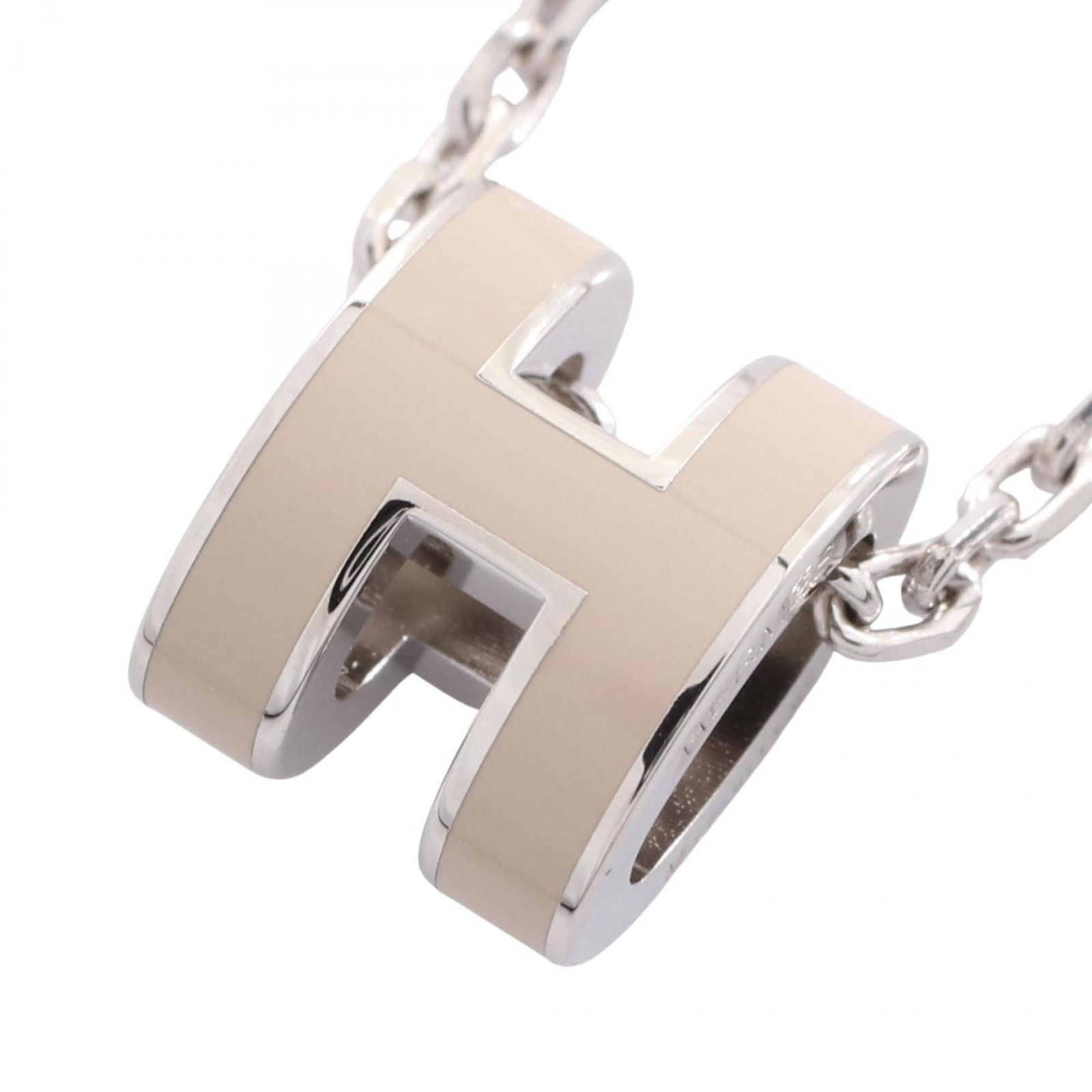 Available Silver and Beige - Hermes Herms MINI POP H Marron Glac Necklace in Stainless Steel: Available Silver and Beige - Hermes Herms MINI POP H Marron Glac Necklace in Stainless Steel This listing features Available Silver and Beige - Hermes Herms MINI POP H Marron Glac Necklace in Stainles