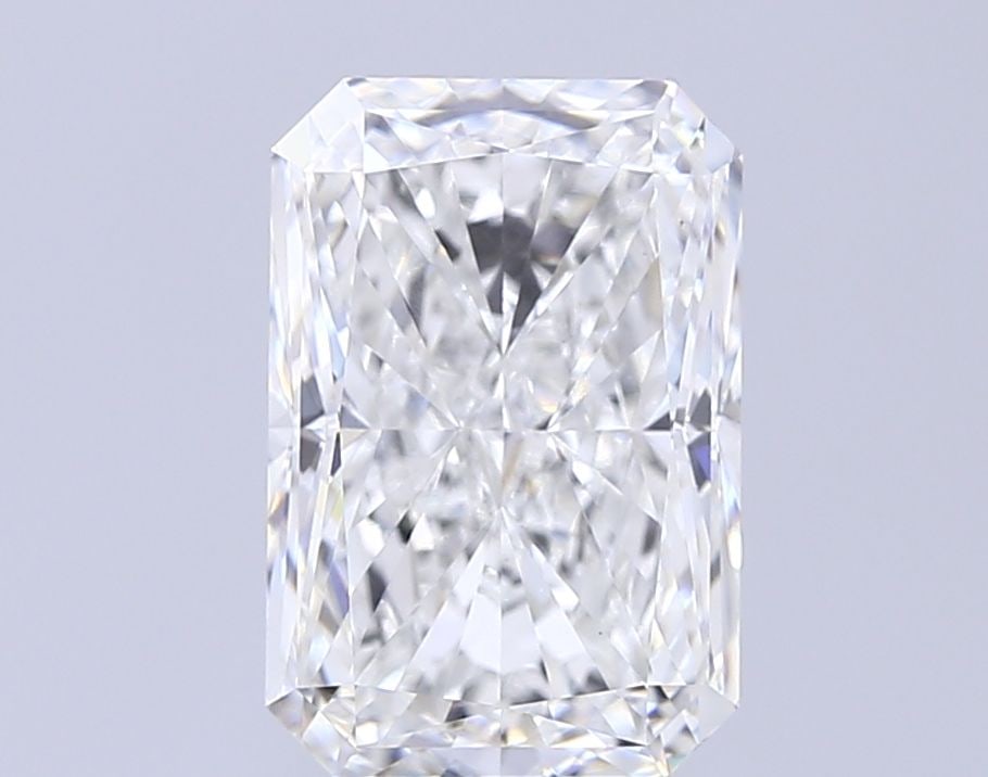 Loose Lab Diamond - IGI Radiant 4.04ct E VS1: Loose Lab Diamond - IGI Radiant 4.04ct E VS1 This listing features Loose Lab Diamond - IGI Radiant 4.04ct E VS1. Item specifics are provided below. Item Specifics: Source: This Is A Real Diamond Grown