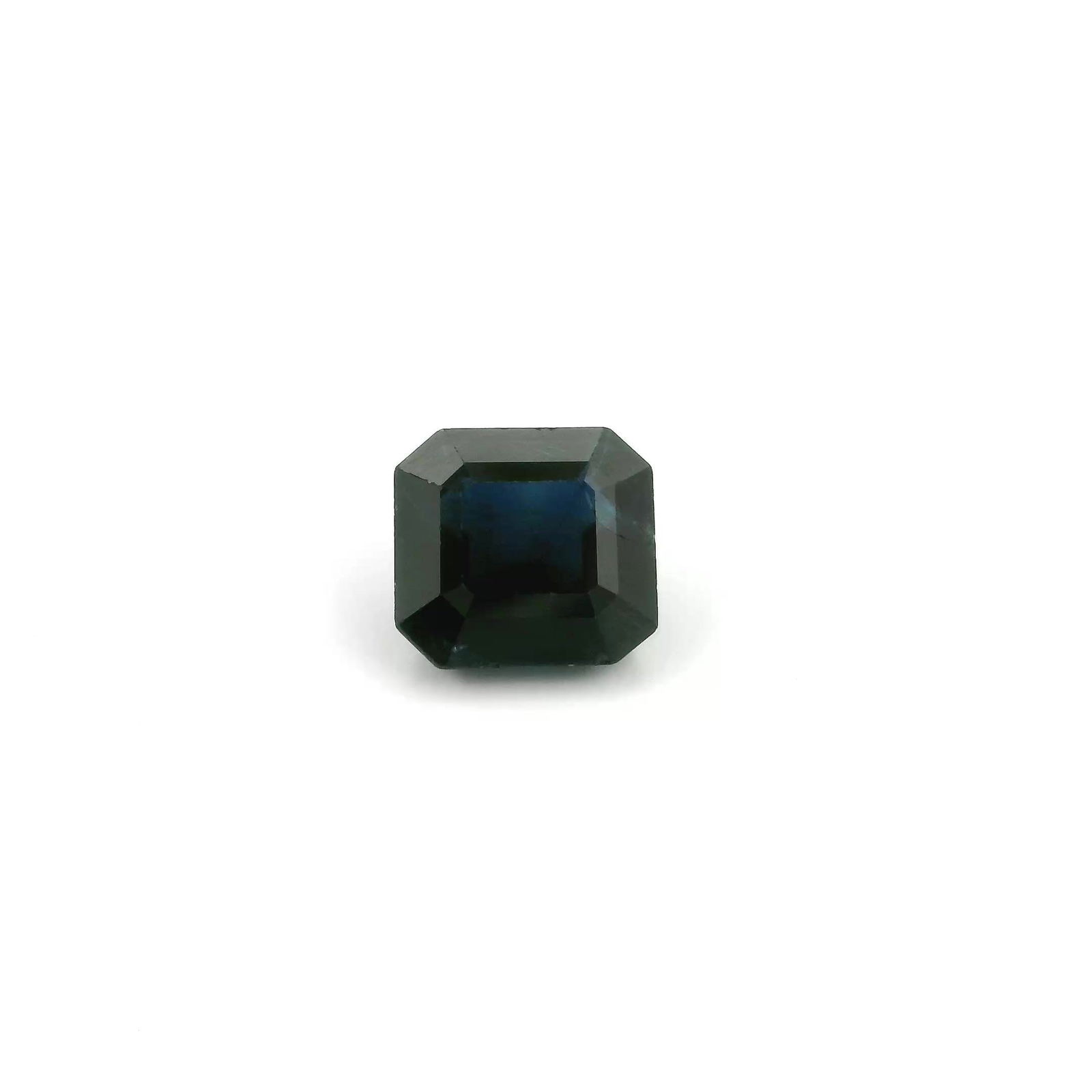 Loose Sapphire Gemstone - GSI Octagonal 1.28ct Blue SI: Loose Sapphire Gemstone - GSI Octagonal 1.28ct Blue SI This listing features Loose Sapphire Gemstone - GSI Octagonal 1.28ct Blue SI. Item specifics are provided below. Item Specifics: Type: Sapphire C