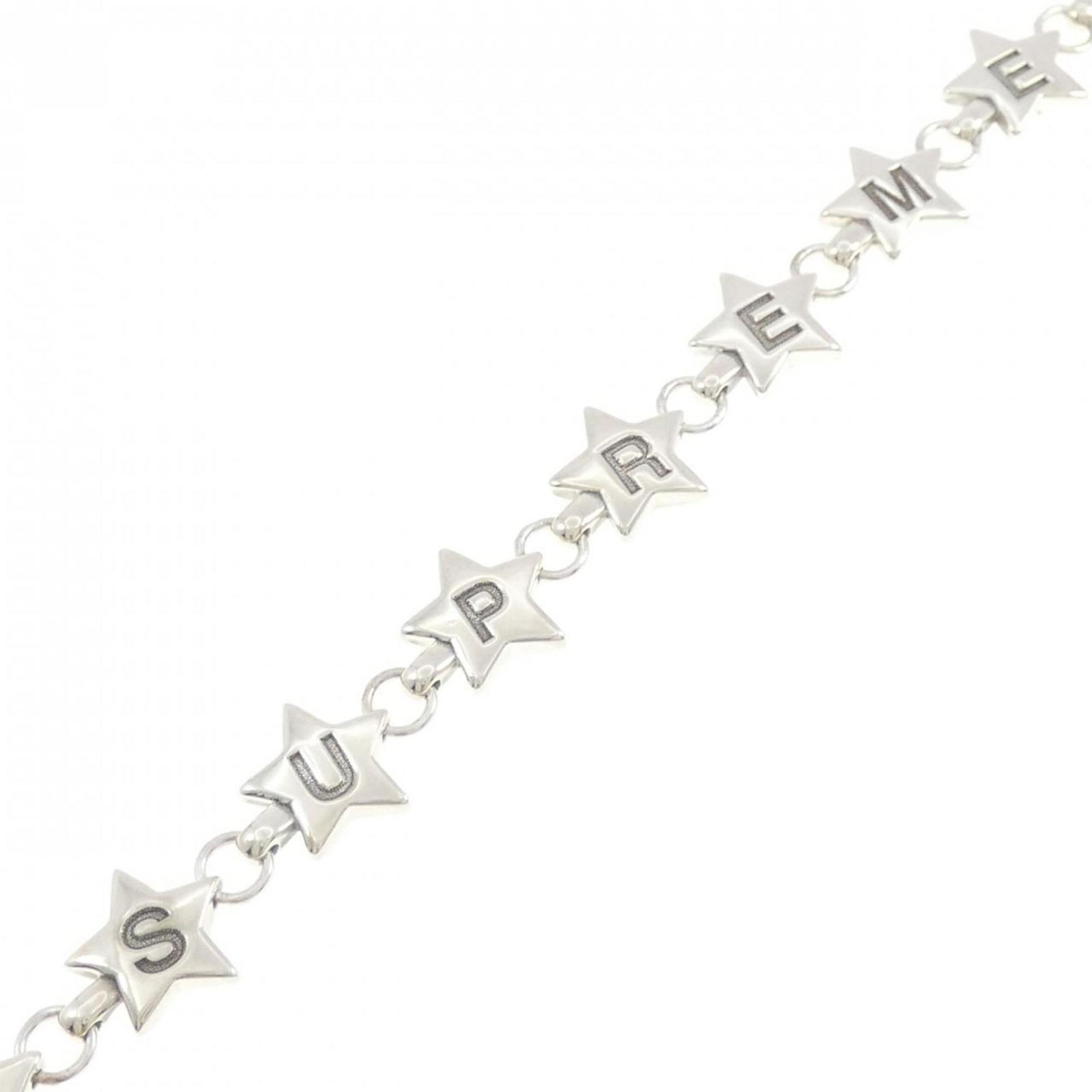 925 Tiffany Charm Bracelet Silver: 925 Tiffany Charm Bracelet Silver This listing features 925 Tiffany Charm Bracelet Silver. Item specifics are provided below. Item Specifics: Brand: Tiffany Type: Charm Bracelet Gender: Women,Men Mate