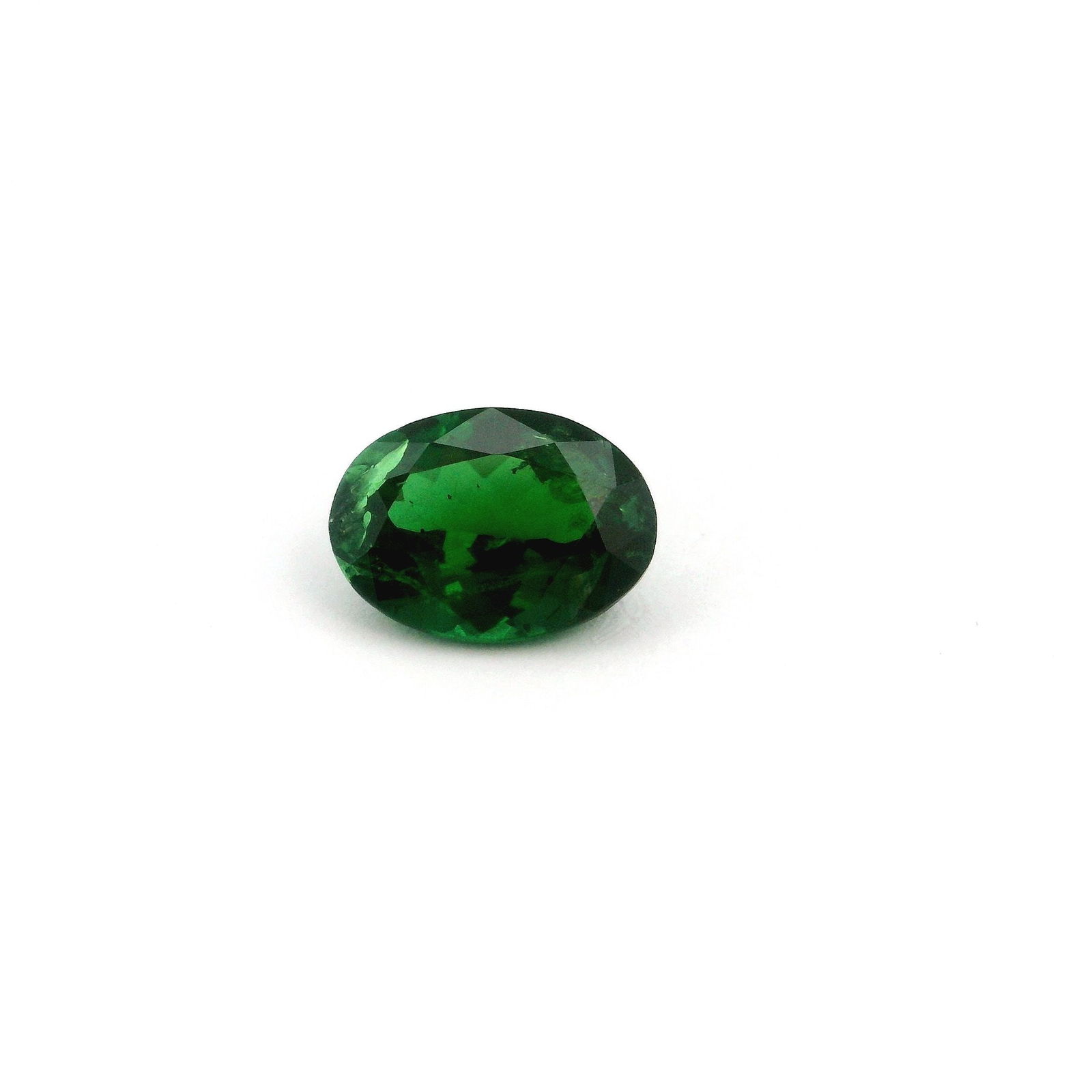 Loose Garnet Gemstone - GSI Oval 1.09ct Green SI: Loose Garnet Gemstone - GSI Oval 1.09ct Green SI This listing features Loose Garnet Gemstone - GSI Oval 1.09ct Green SI. Item specifics are provided below. Item Specifics: Type: Garnet Carat: 1.09 Cut