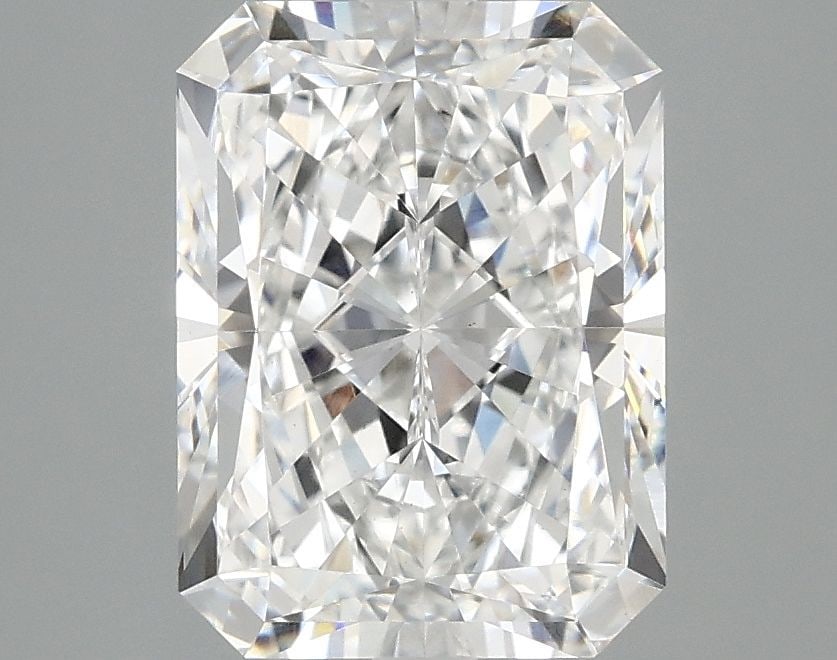 Loose Lab Diamond - IGI Radiant 3.01ct E VS1: Loose Lab Diamond - IGI Radiant 3.01ct E VS1 This listing features Loose Lab Diamond - IGI Radiant 3.01ct E VS1. Item specifics are provided below. Item Specifics: Source: This Is A Real Diamond Grown