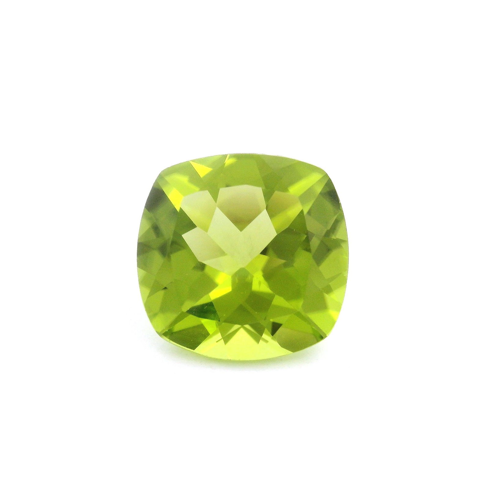 Loose Peridot Gemstone - GSI Cushion 4.8ct Green EC: Loose Peridot Gemstone - GSI Cushion 4.8ct Green EC This listing features Loose Peridot Gemstone - GSI Cushion 4.8ct Green EC. Item specifics are provided below. Item Specifics: Type: Peridot Carat: 4
