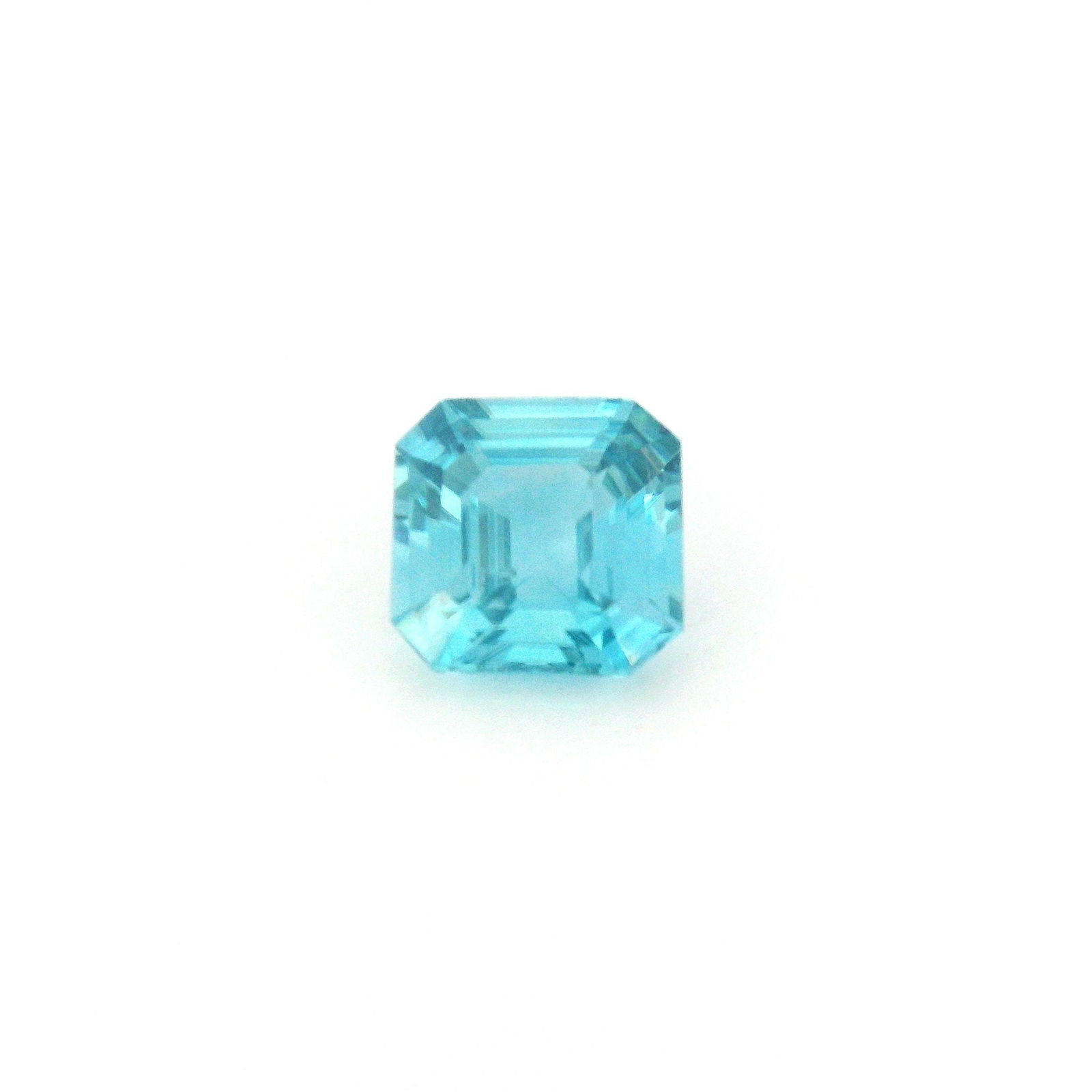 Loose Zircon Gemstone - GSI Octagonal 2.17ct Blue SI: Loose Zircon Gemstone - GSI Octagonal 2.17ct Blue SI This listing features Loose Zircon Gemstone - GSI Octagonal 2.17ct Blue SI. Item specifics are provided below. Item Specifics: Type: Zircon Carat:
