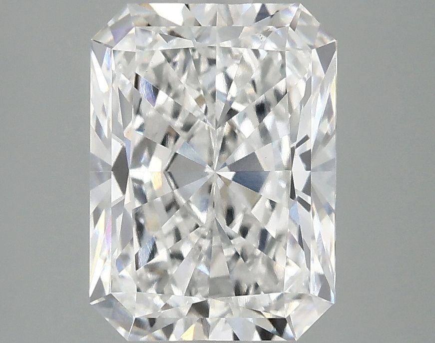 Loose Lab Diamond - IGI Radiant 3.07ct E VS1: Loose Lab Diamond - IGI Radiant 3.07ct E VS1 This listing features Loose Lab Diamond - IGI Radiant 3.07ct E VS1. Item specifics are provided below. Item Specifics: Source: This Is A Real Diamond
