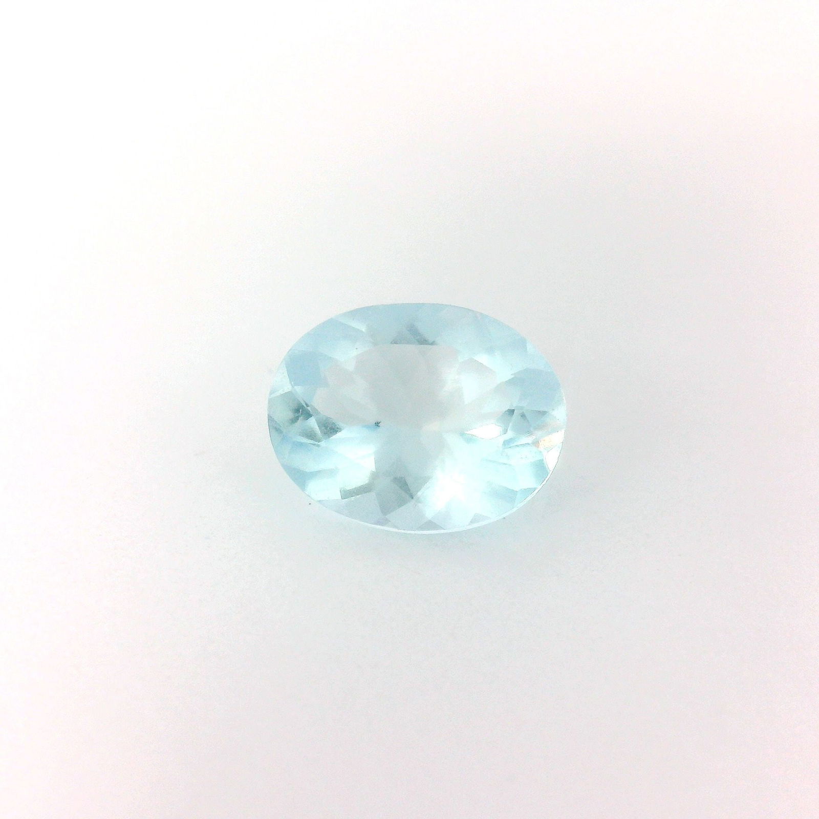 Loose Aquamarine Gemstone - GSI Oval 1.44ct Blue EC: Loose Aquamarine Gemstone - GSI Oval 1.44ct Blue EC This listing features Loose Aquamarine Gemstone - GSI Oval 1.44ct Blue EC. Item specifics are provided below. Item Specifics: Type: Aquamarine Carat