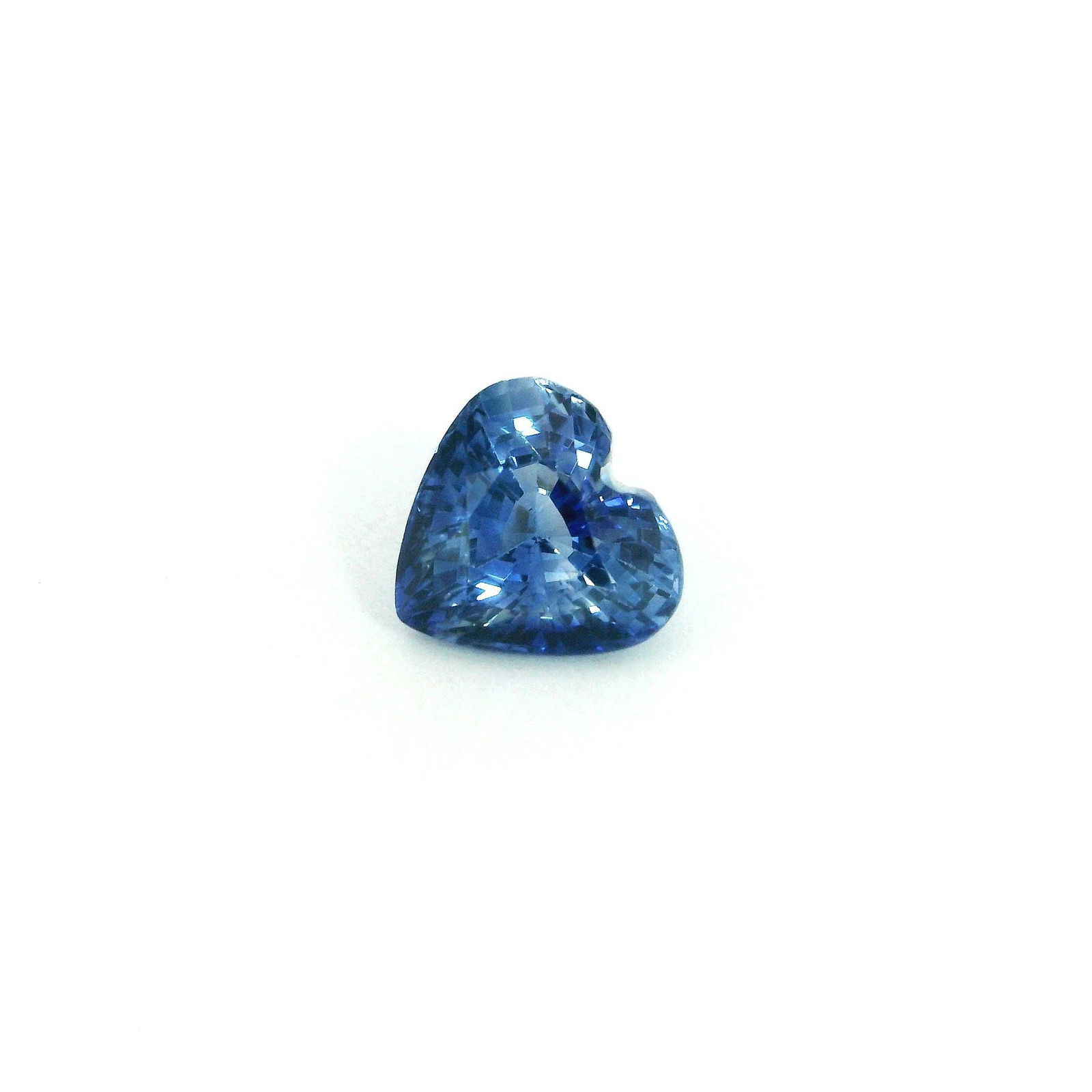 Loose Sapphire Gemstone - GSI Heart 1.57ct Blue SI: Loose Sapphire Gemstone - GSI Heart 1.57ct Blue SI This listing features Loose Sapphire Gemstone - GSI Heart 1.57ct Blue SI. Item specifics are provided below. Item Specifics: Type: Sapphire Carat: 1.