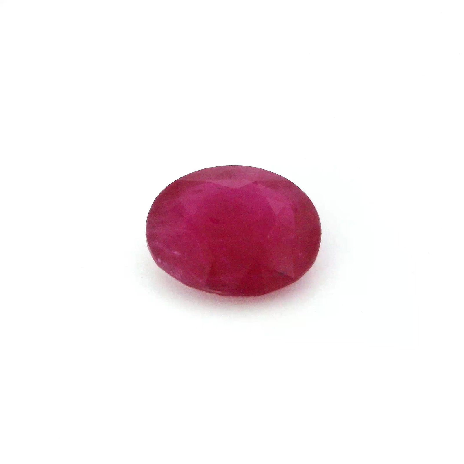 Loose Ruby Gemstone - GSI Oval 2.96ct Red MI: Loose Ruby Gemstone - GSI Oval 2.96ct Red MI This listing features Loose Ruby Gemstone - GSI Oval 2.96ct Red MI. Item specifics are provided below. Item Specifics: Type: Ruby Carat: 2.96 Cut: Faceted