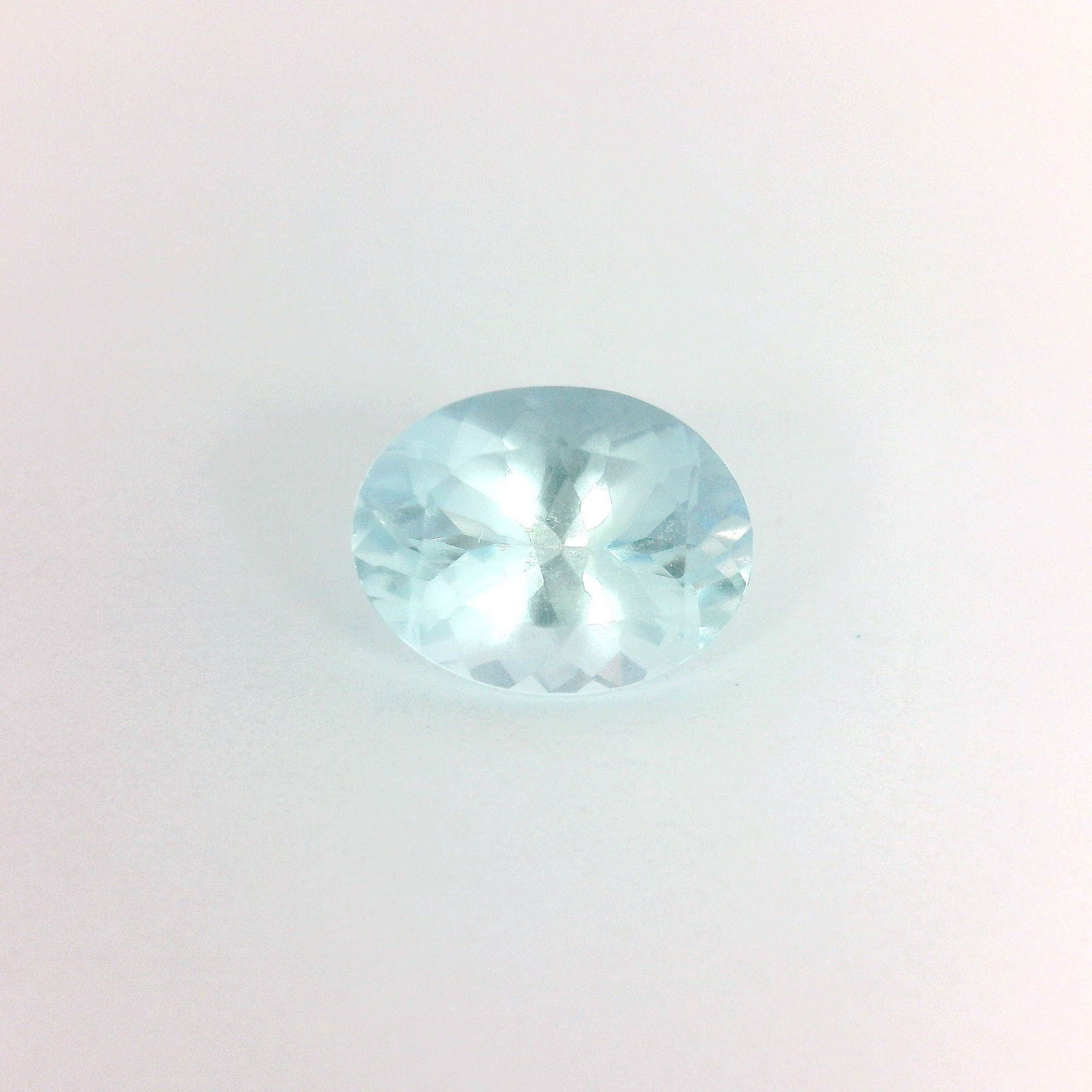 Loose Aquamarine Gemstone - GSI Oval 1.9ct Blue EC: Loose Aquamarine Gemstone - GSI Oval 1.9ct Blue EC This listing features Loose Aquamarine Gemstone - GSI Oval 1.9ct Blue EC. Item specifics are provided below. Item Specifics: Type: Aquamarine Carat: