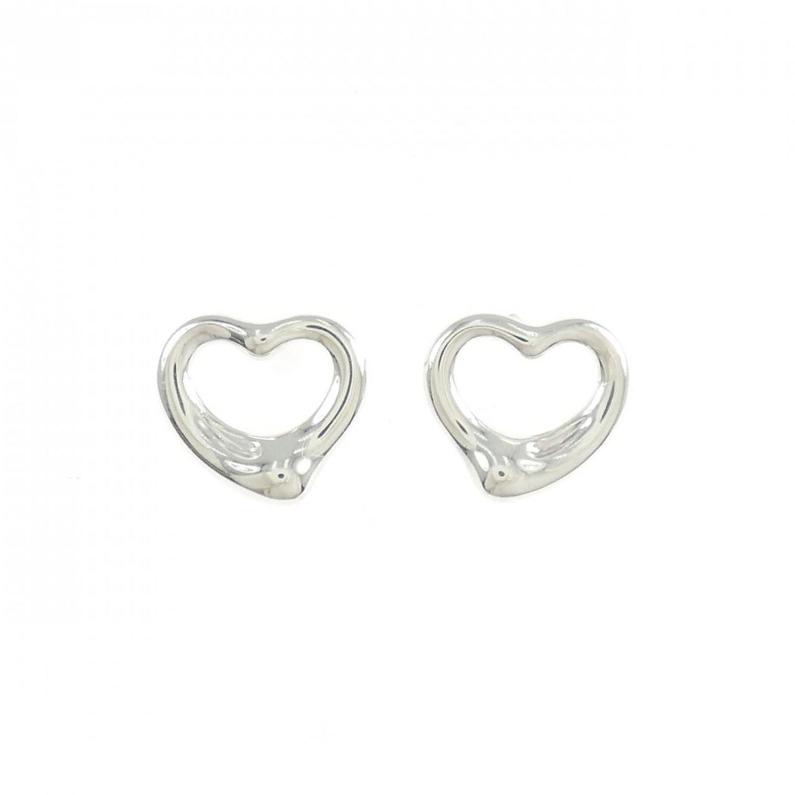 925 Tiffany Stud Earrings Silver: 925 Tiffany Stud Earrings Silver This listing features 925 Tiffany Stud Earrings Silver. Item specifics are provided below. Item Specifics: Brand: Tiffany Type: Stud Earrings Gender: Women Material: S