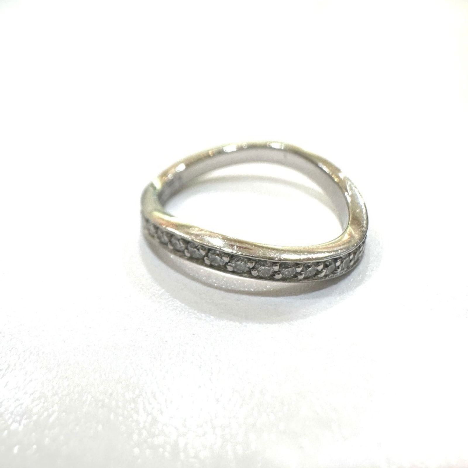 950 Chanel Band Ring Platinum (1 of 7)