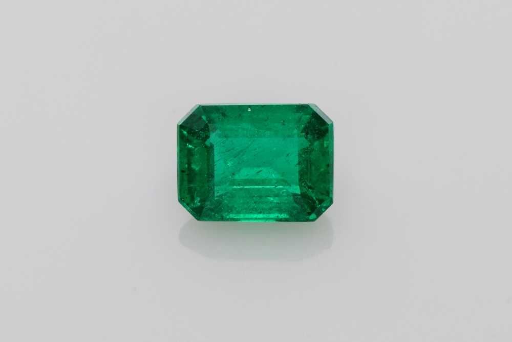 Loose Emerald Gemstone - GIA Emerald 1.34ct Green SI: Loose Emerald Gemstone - GIA Emerald 1.34ct Green SI This listing features Loose Emerald Gemstone - GIA Emerald 1.34ct Green SI. Item specifics are provided below. Item Specifics: Type: Emerald Carat: