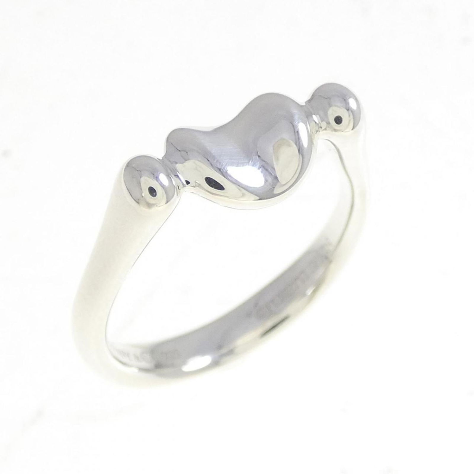 Ring Tiffany Band: Ring Tiffany Band This listing features Ring Tiffany Band. Item specifics are provided below. Item Specifics: Brand: Tiffany Type: Band Ring Gender: Women Metal: Silver Metal Purity: Silver925 Us Size