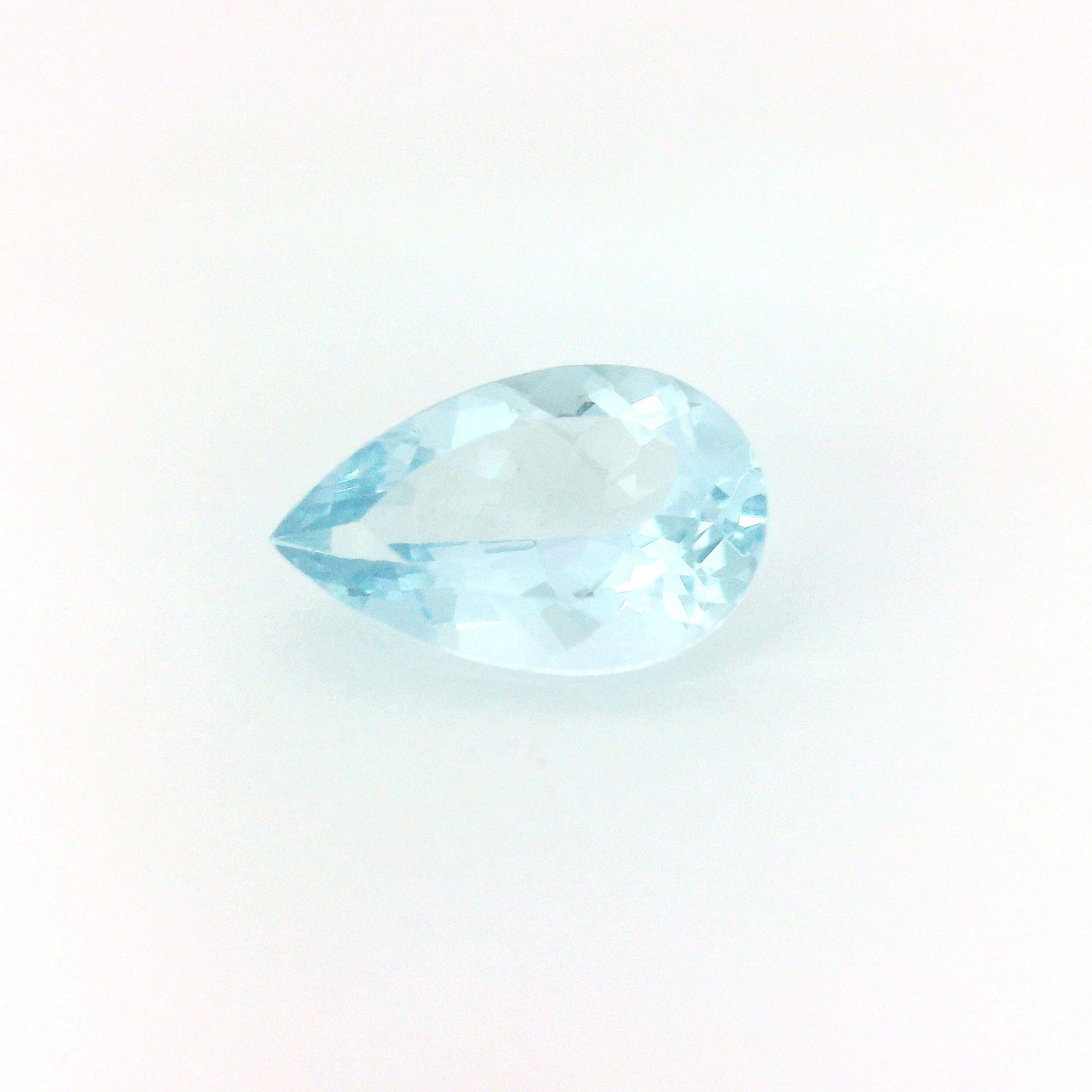 Loose Aquamarine Gemstone - GSI Pear 1.91ct Blue EC: Loose Aquamarine Gemstone - GSI Pear 1.91ct Blue EC This listing features Loose Aquamarine Gemstone - GSI Pear 1.91ct Blue EC. Item specifics are provided below. Item Specifics: Type: Aquamarine Carat