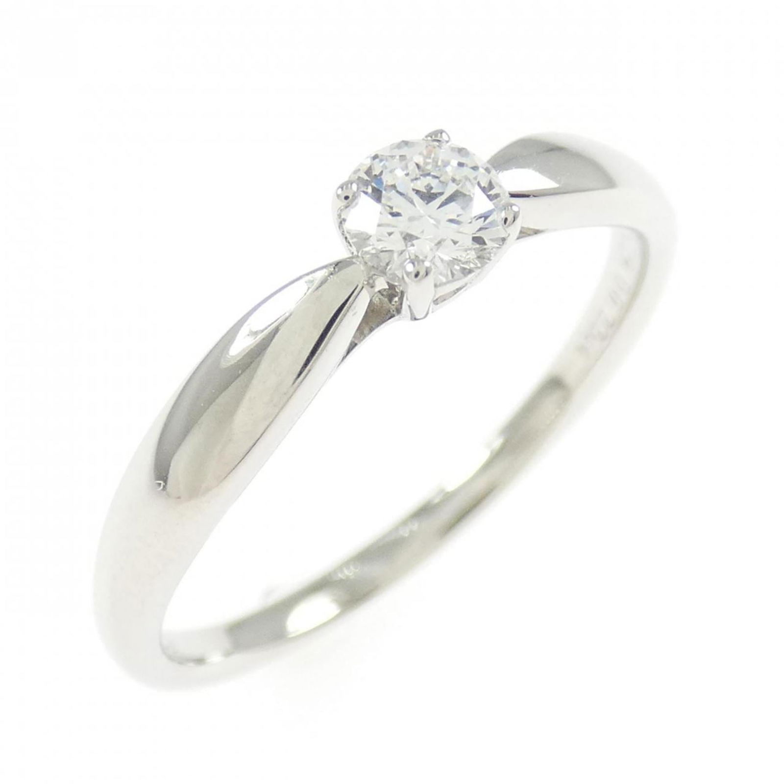 950 Tiffany Band Ring Platinum: 950 Tiffany Band Ring Platinum This listing features 950 Tiffany Band Ring Platinum. Item specifics are provided below. Item Specifics: Brand: Tiffany Type: Band Ring Gender: Women Color: Platinum Mat