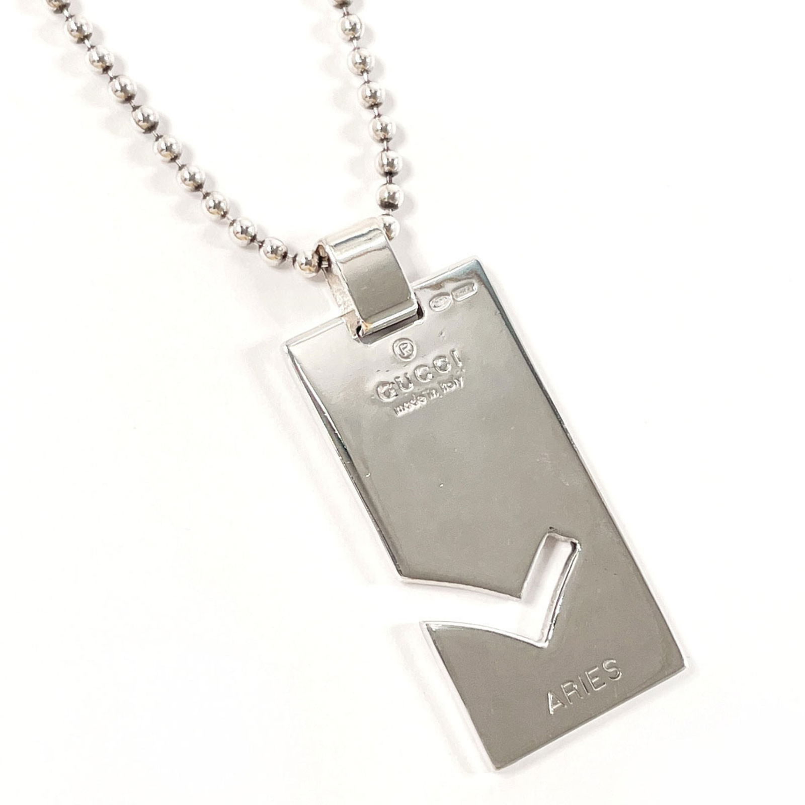 Unisex - GUCCI Aries Constellation Necklace in Sterling Silver: Unisex - GUCCI Aries Constellation Necklace in Sterling Silver This listing features Unisex - GUCCI Aries Constellation Necklace in Sterling Silver. Item specifics are provided below. Item Specifics: