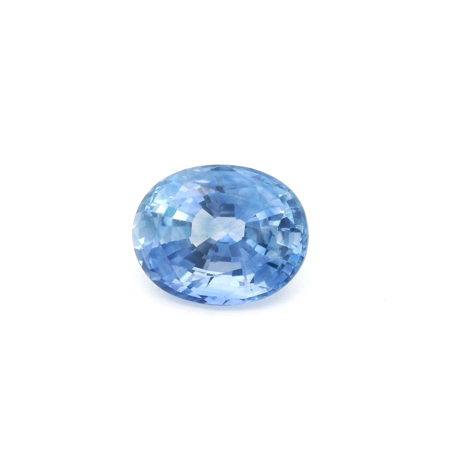 Loose Sapphire Gemstone - GSI Oval 3.24ct Blue SI: Loose Sapphire Gemstone - GSI Oval 3.24ct Blue SI This listing features Loose Sapphire Gemstone - GSI Oval 3.24ct Blue SI. Item specifics are provided below. Item Specifics: Type: Sapphire Carat: 3.24