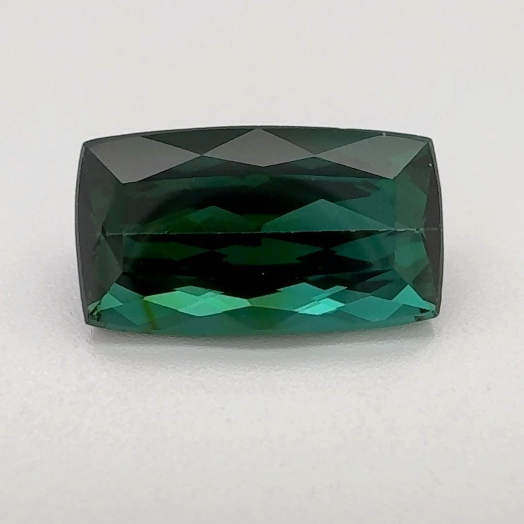 Loose Tourmaline Gemstone - Cushion 2.76ct Green EC: Loose Tourmaline Gemstone - Cushion 2.76ct Green EC This listing features Loose Tourmaline Gemstone - Cushion 2.76ct Green EC. Item specifics are provided below. Item Specifics: Type: Tourmaline Carat