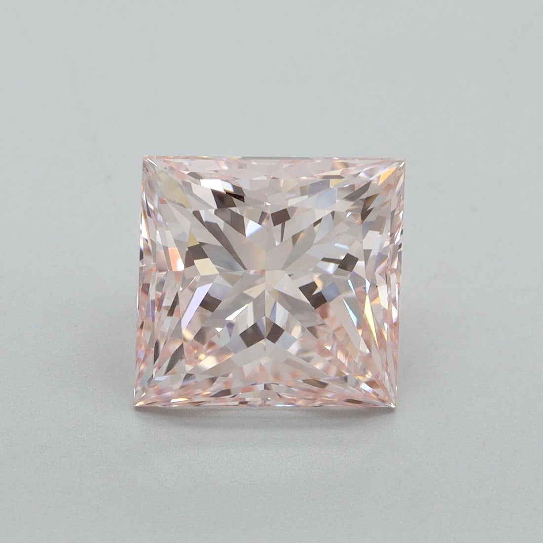 Loose Lab Diamond - IGI Princess 4.01ct Fancy Pink VS2: Loose Lab Diamond - IGI Princess 4.01ct Fancy Pink VS2 This listing features Loose Lab Diamond - IGI Princess 4.01ct Fancy Pink VS2. Item specifics are provided below. Item Specifics: Source: This